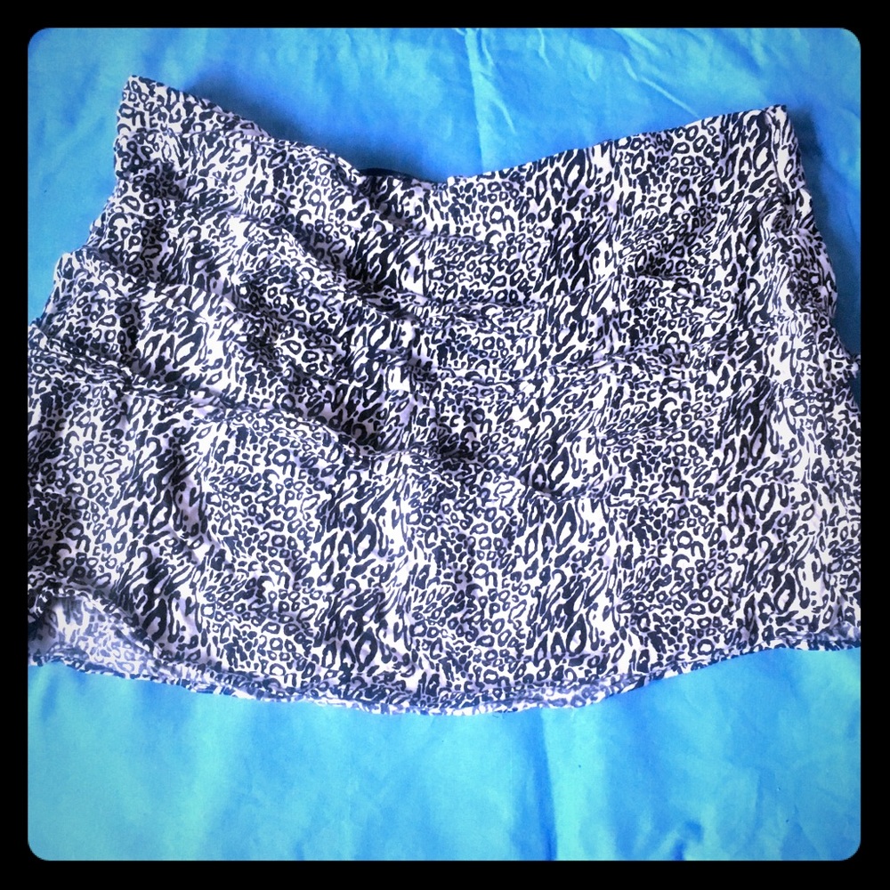 Ruffled mini skirt